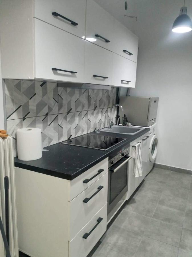 A Convenient Apartment In The Heart Of Athen Eksteriør bilde