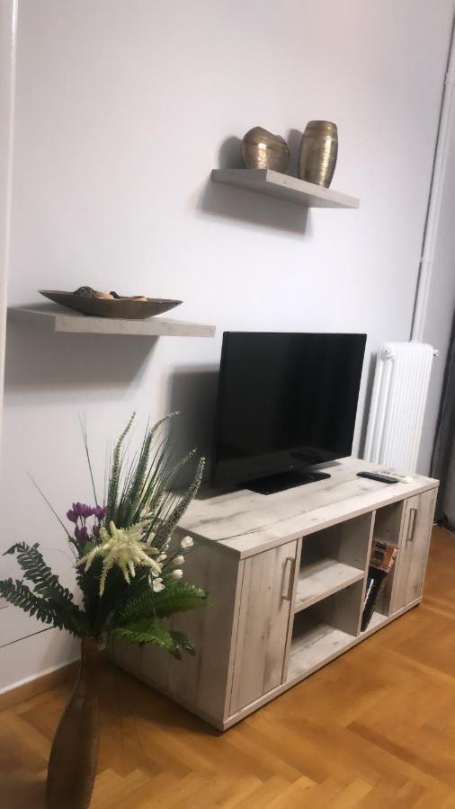 A Convenient Apartment In The Heart Of Athen Eksteriør bilde